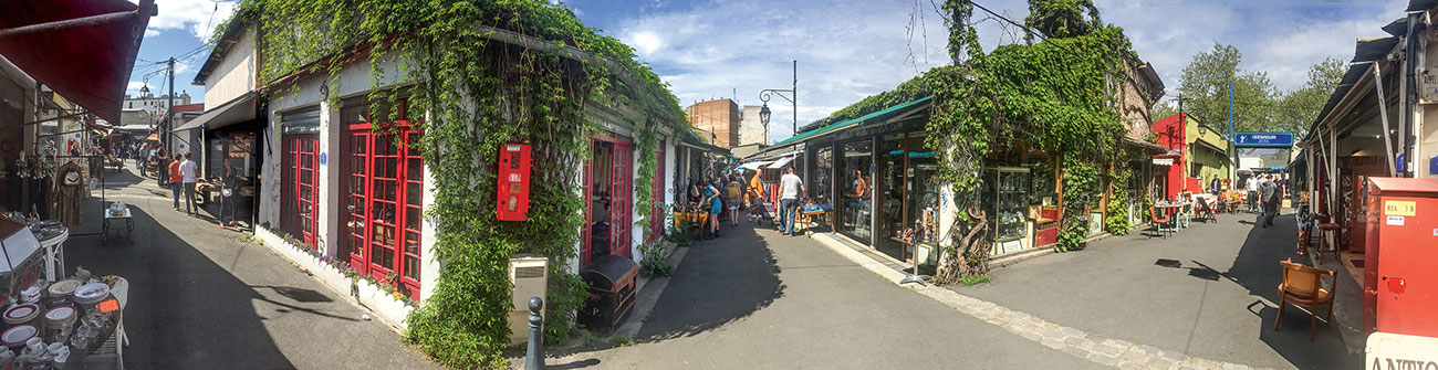 vue panoramique du marché aux puces Vernaison
